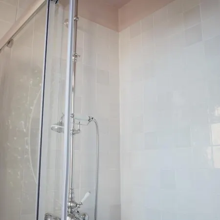 Apartment De Charme Dans Le Centre De